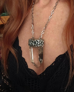 Med. Crystal Pendant