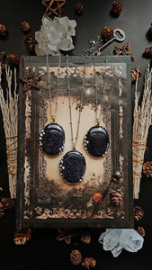 Cauldrons Bubble- Bewitching Pendant