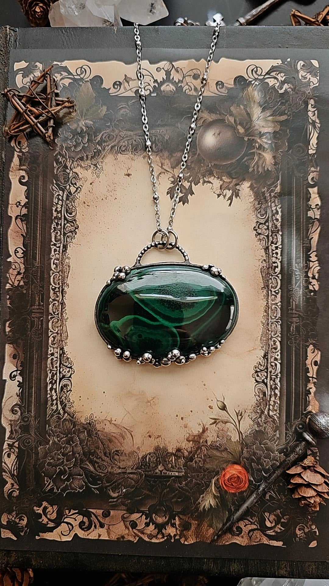 Cauldrons Bubble-Earth Magic Pendant