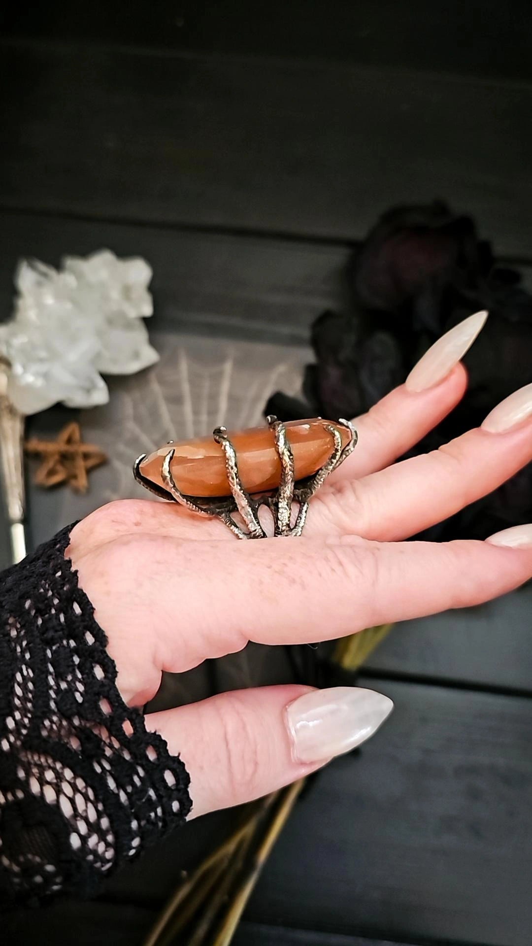 Sunstone Devilish Beauty size 8.5