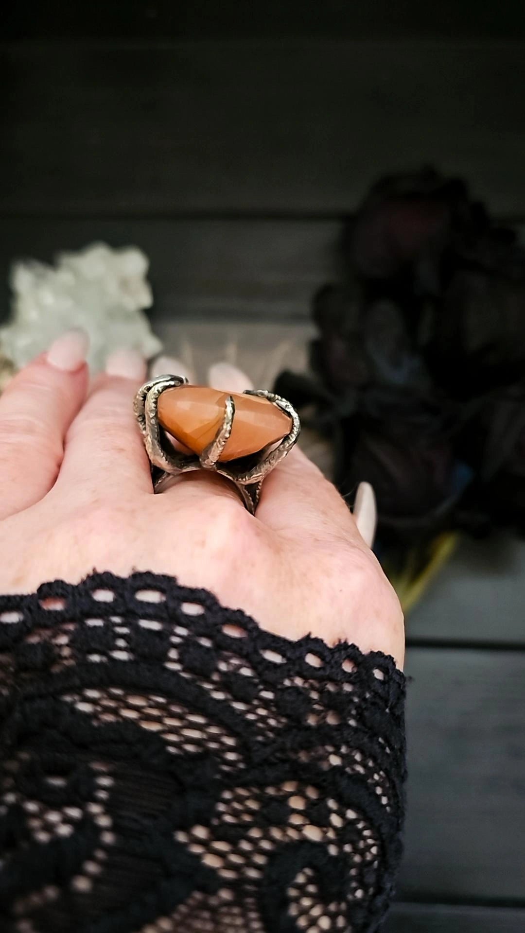 Sunstone Devilish Beauty size 8.5