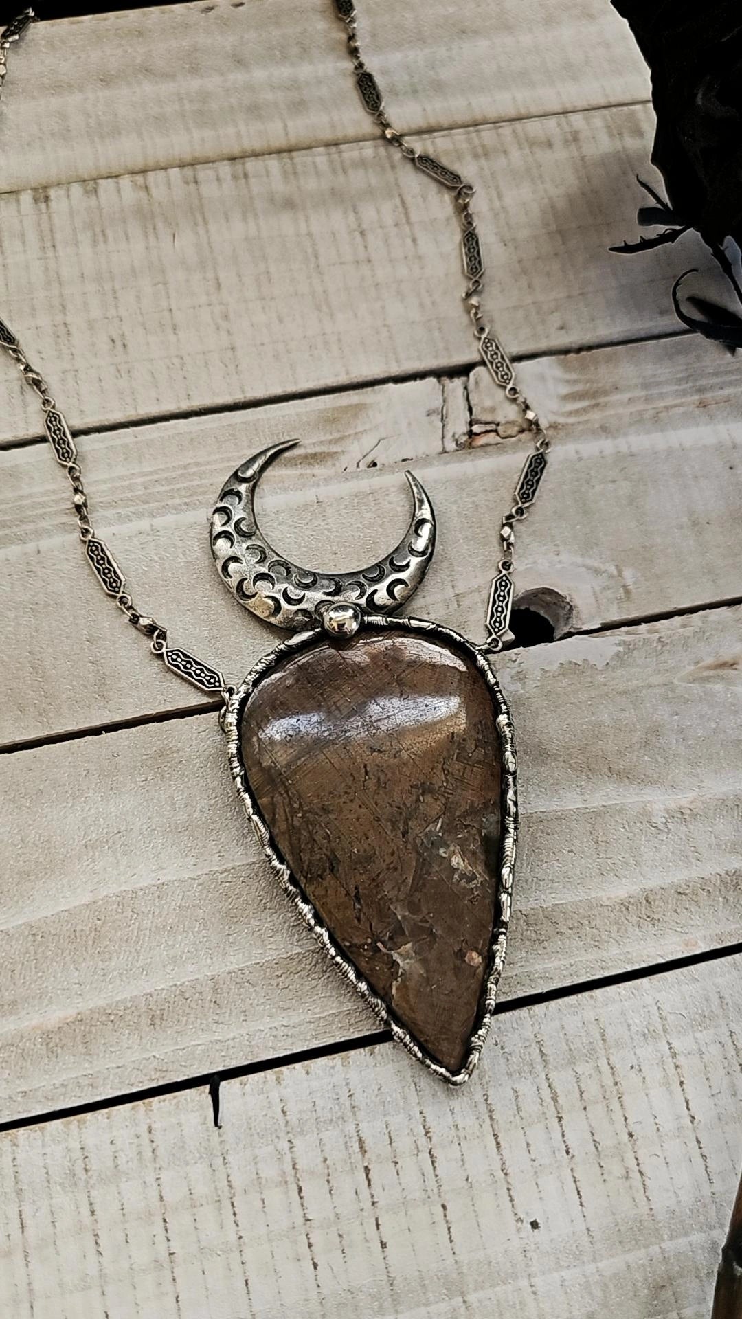 Chocolate Sapphire Pendant