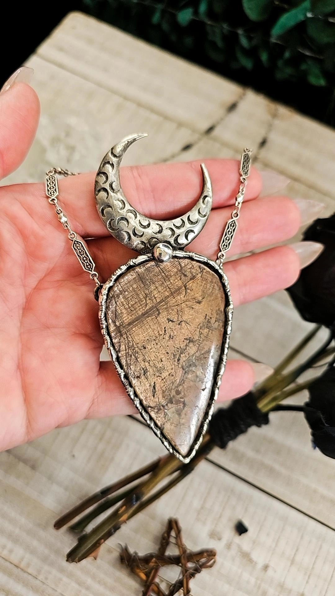 Chocolate Sapphire Pendant