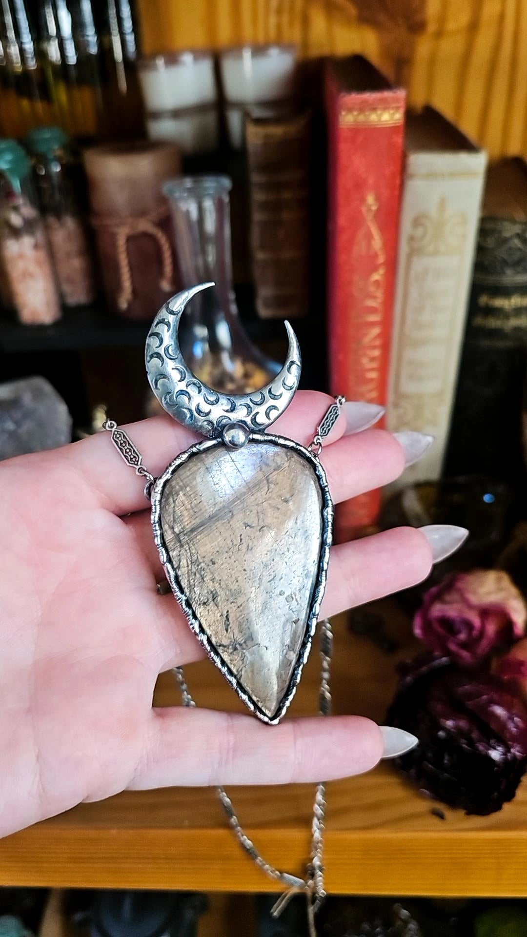 Chocolate Sapphire Pendant