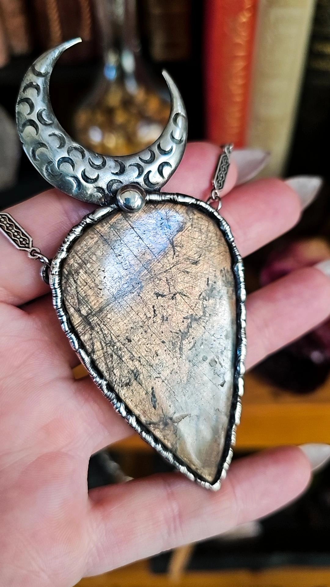 Chocolate Sapphire Pendant