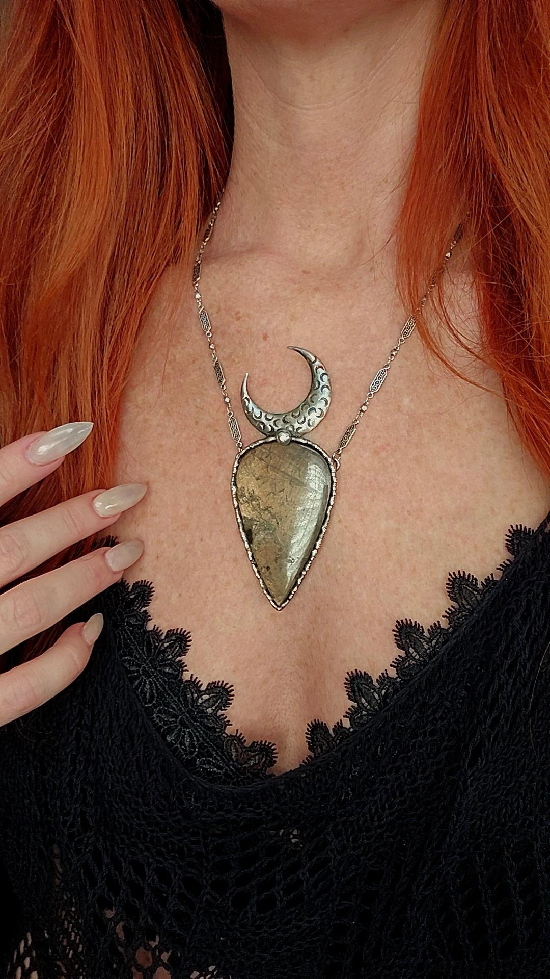 Chocolate Sapphire Pendant