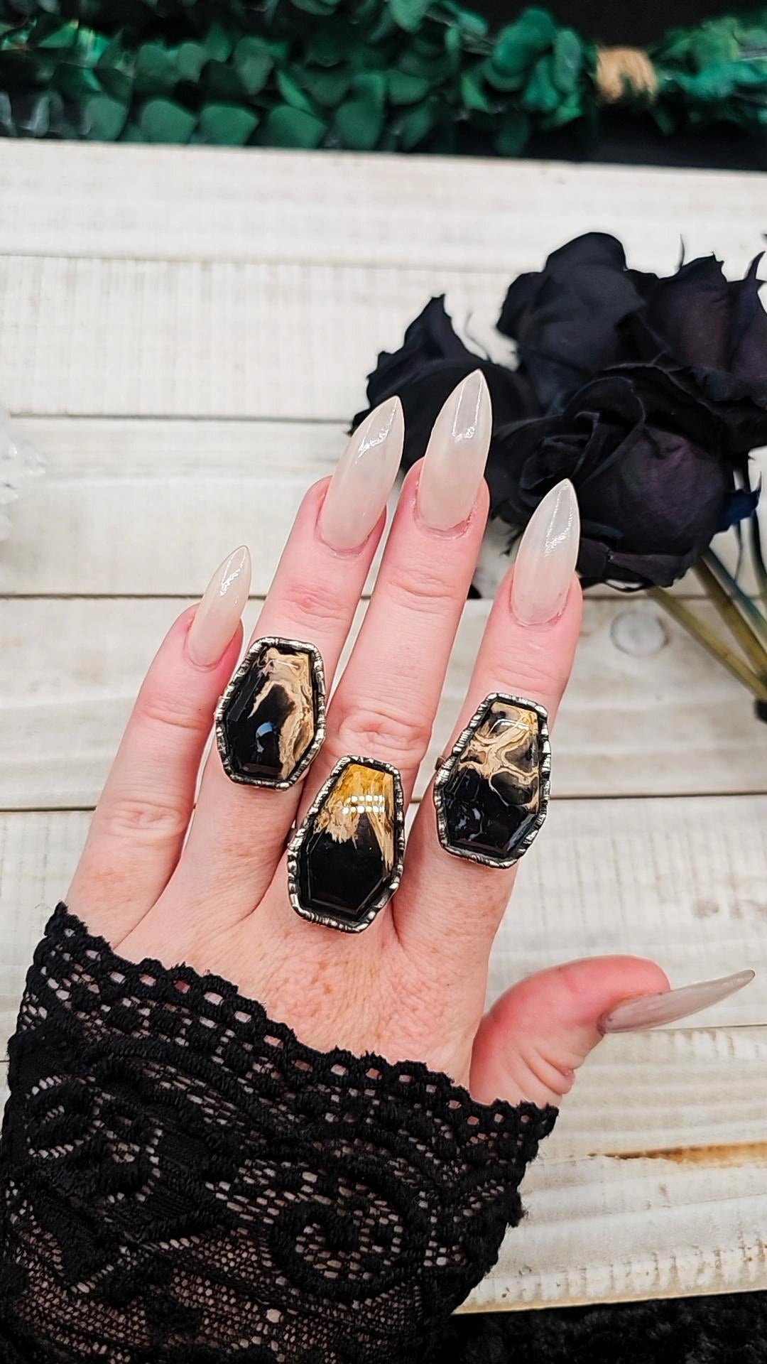Palmroot Coffin Rings