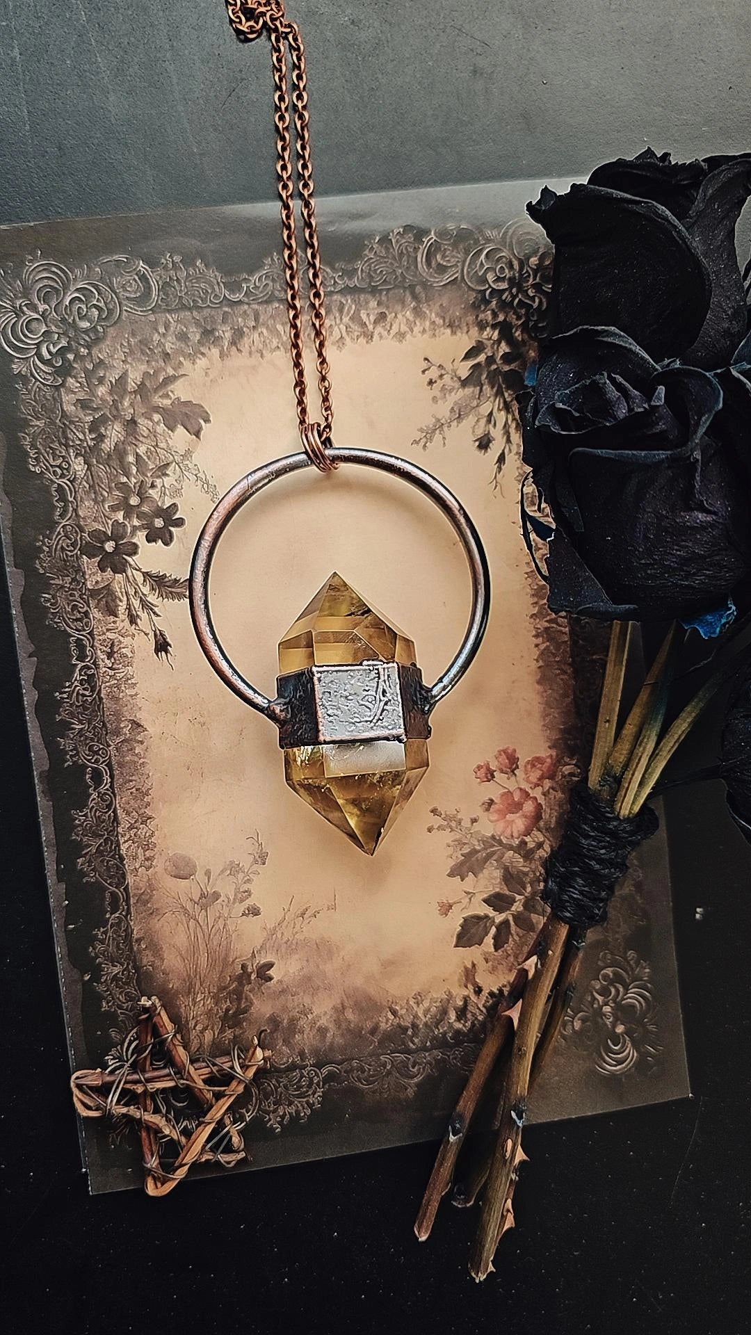 Citrine Crystal Pendant ✨️