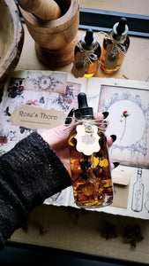 Roses Thorn Botanical Rejuvenation Serum