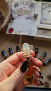 Rose's Thorn travel serum