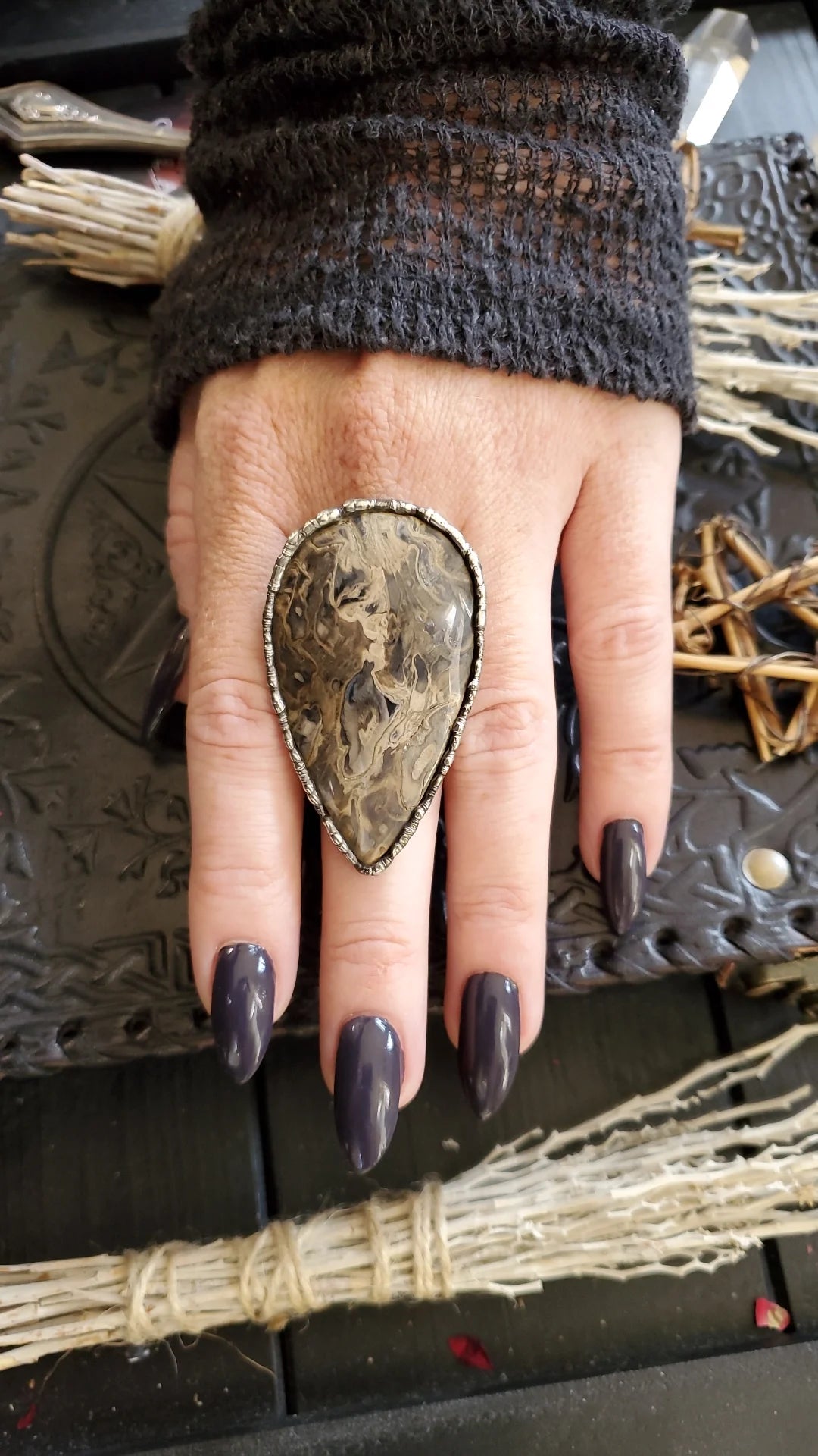Palmroot Ring, size 6-11